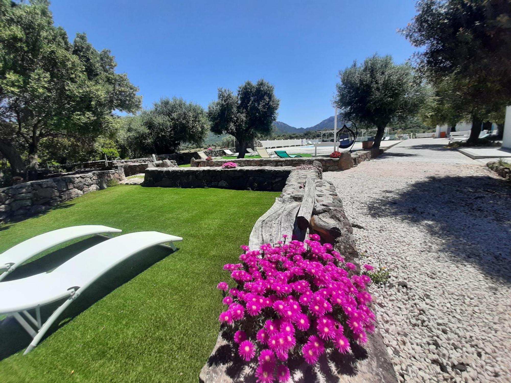 Farm stay Borgo Rurale Cares *